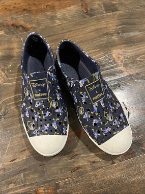 Disney Navy Mickey Mouse Print Clog with Yellow Accents